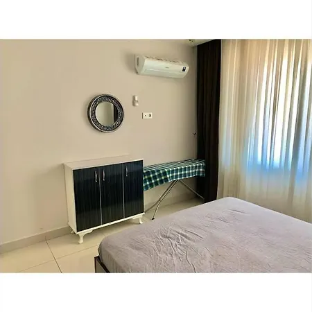 Comfortable 1+1 In A View In Mahmutlar 阿拉尼亚