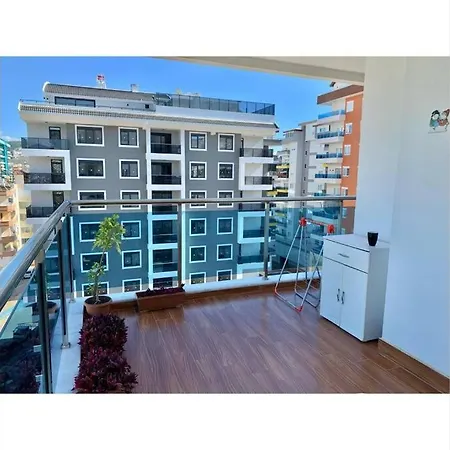 Comfortable 1+1 In A View In Mahmutlar Daire Alanya